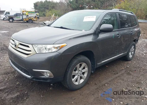 2011 Toyota Highlander Se V6 z USA, uszkodzony, nr VIN 5TDBK3EHXBS070723